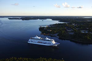 Fartyg Oxdjupet, Höga Kusten med Birka Cruises