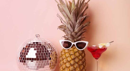 Disco och ananas med solbrillor